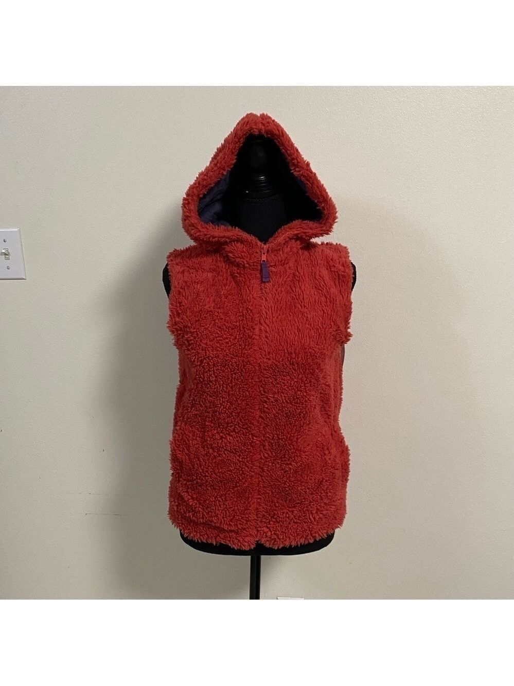 Mini Boden Vest Youth Size 13-14 Red Shaggy Fleece Hoodie Vest full zip